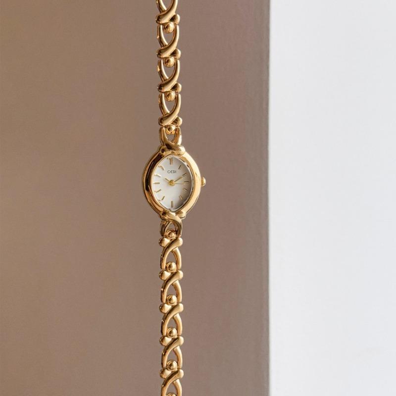 Exquisite Gold Bracelet Women's Quartz Watch Creative Clock Waterproof Steel Belt Fashion Women's Watch Luxury