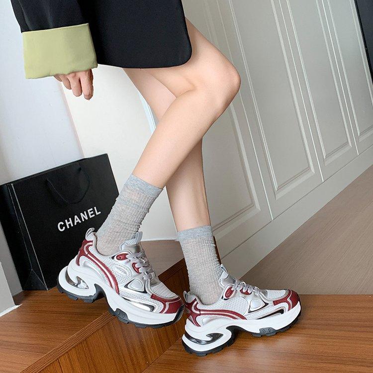 Versatile Silver Dad Shoes for Women In the Autumn of 2025, the New Models Add Versatile Sports Shoes, and Students Increase Their Height Casual Shoes