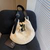Neue gewebte Schultertasche mit großer Kapazität, hohle Tragetasche, Strandurlaub am Meer, Strand-Stroh-Umhängetasche für Damen