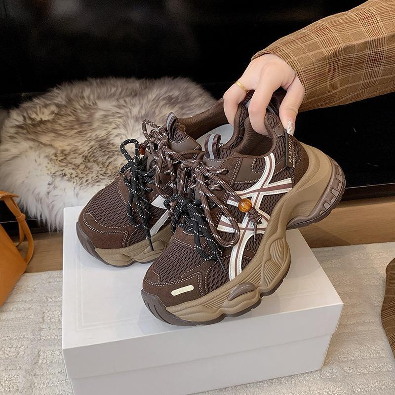 

Thick-soled heightening dad shoes women s autumn new versatile, lightweight and breathable mesh running casual sports shoes 40 темно-коричневого
