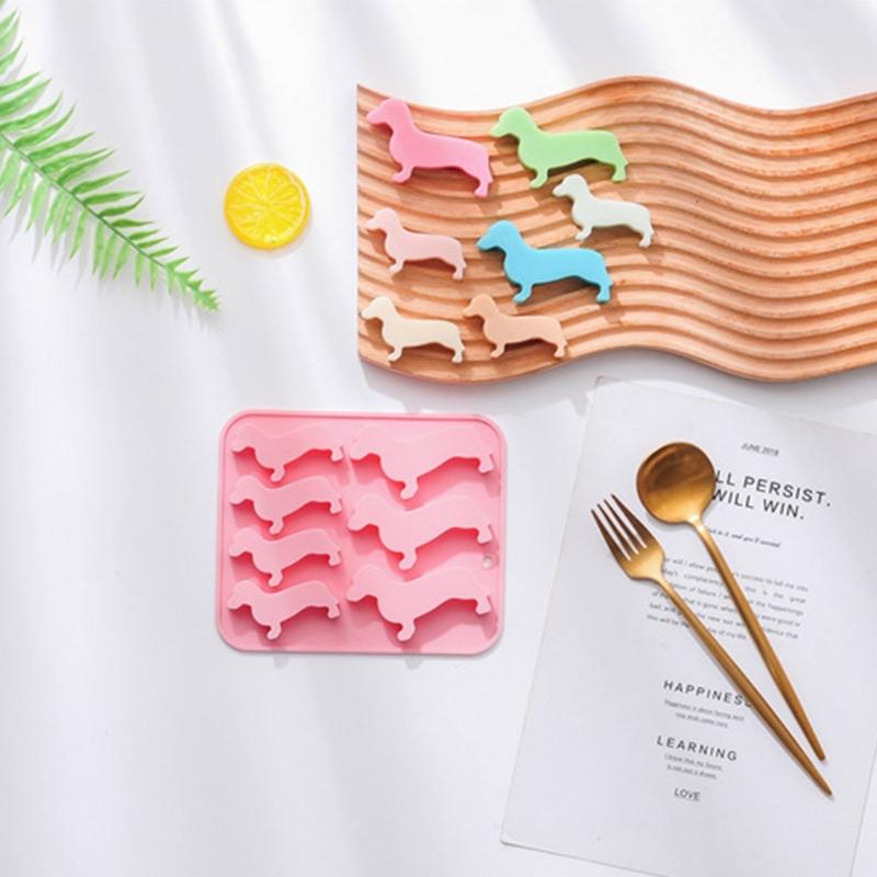 7 Cavity Sausage Dogs Silicone Mold 3D Fondant Mold DIY Cake Ornament Mold