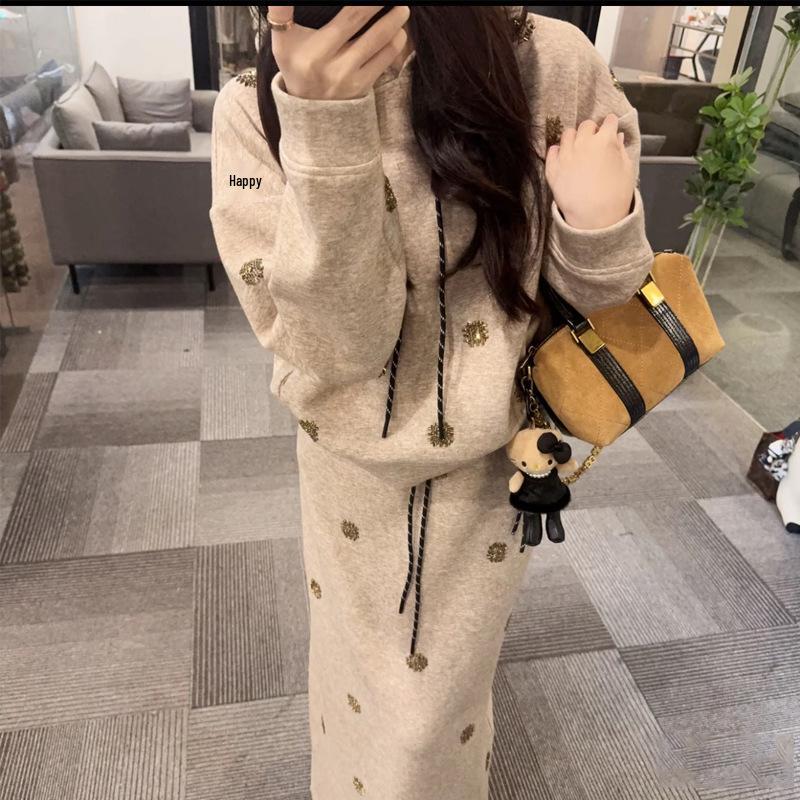 

European Chic 2025 Winter Long Sleeve Casual Slimming Dress Set Large