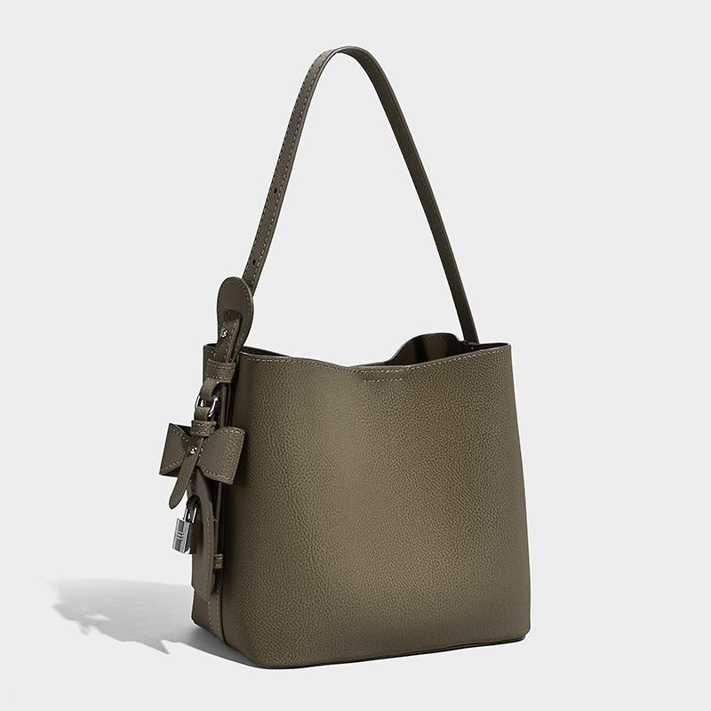 2025 New Lychee Pattern Bucket Bag Crossbody Bag European and American Retro Niche Design Large Capacity Bag Simple Women's Bag