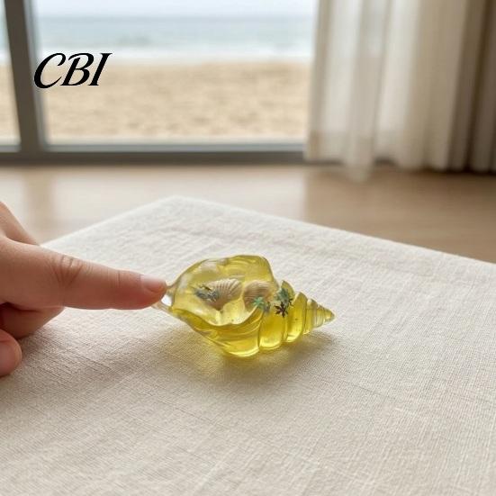 Relaxation Desk Toys Clear Conch Stress Relief Toy, Sea Snail Squeezable Fidget Kids Toy Stretchy Sensory for Anxiety & Hand Exercise Calming