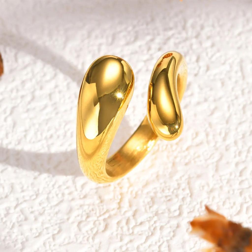 Minimalist Water Drop Ring for Women,Geometric Finger Ring,Stainless Steel Gold-plated Rings, Chic Jewelry Gift