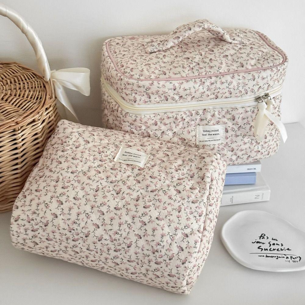 Portable Corduroy Aesthetic Cosmetic Organizer Large Capacity Zipper Floral Makeup Pouch Toiletry Bag Toiletries