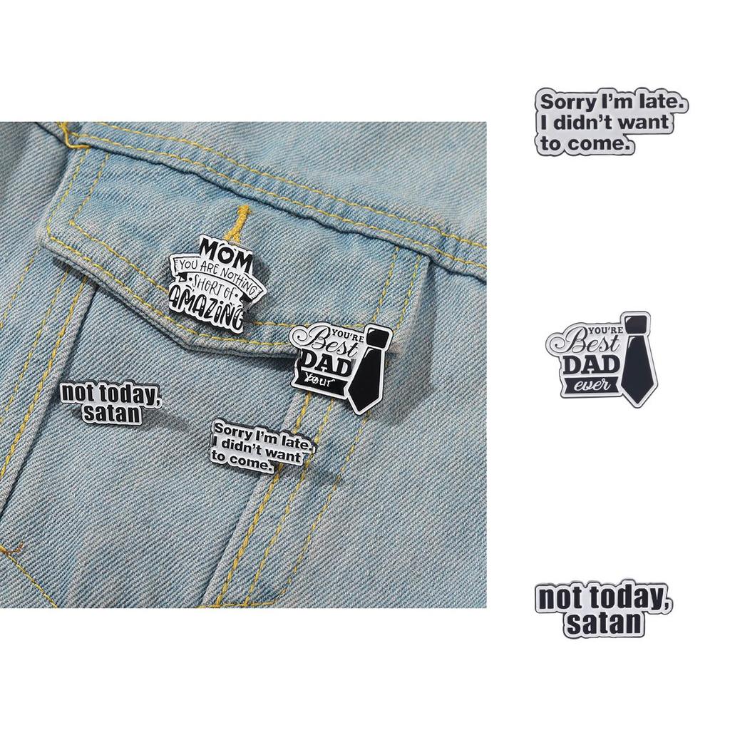 Brooch Contemporary Alloy With Eyecatching Mom Dad Letter Design For Unique Style