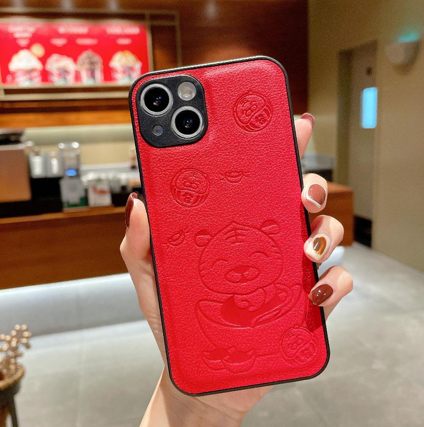 

Compatible with iPhone 16/17 Pro Max: Straight Edge Leather Texture Case with Full Lens Coverage. 16 Pro Max червоний