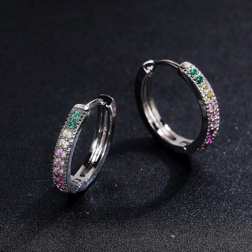 Colorful Synthetic Zircon Circular Earrings, Minimalist Design, Suitable for Exquisite Jewelry In Daily and Leisure Occasions