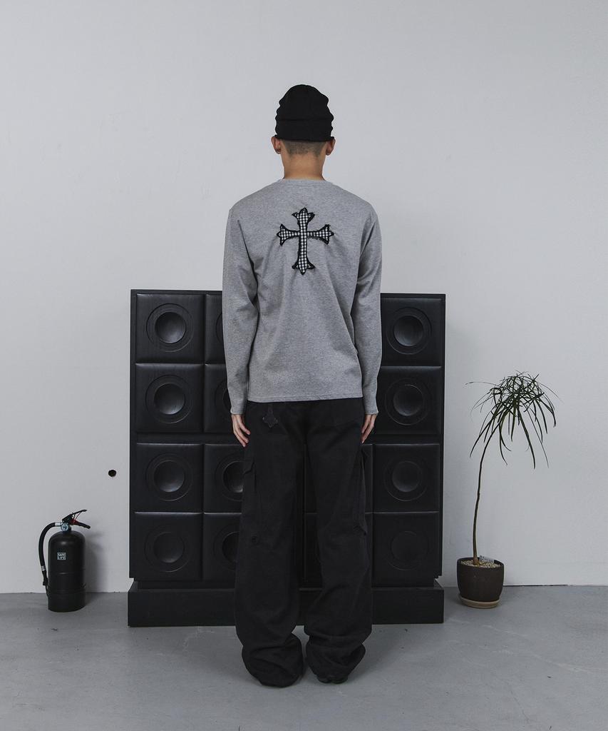 Tansanmageunesyum Cross Applique Long Sleeve (Gray)
