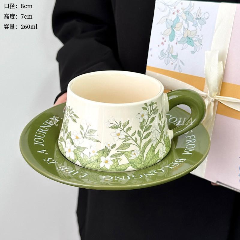 Retro keramické šálky a podšálky, Starožitná olejomalba, Zelená konvalinka, Šálek a podšálek na kávu, Odpolední čaj ve stylu Hepburn