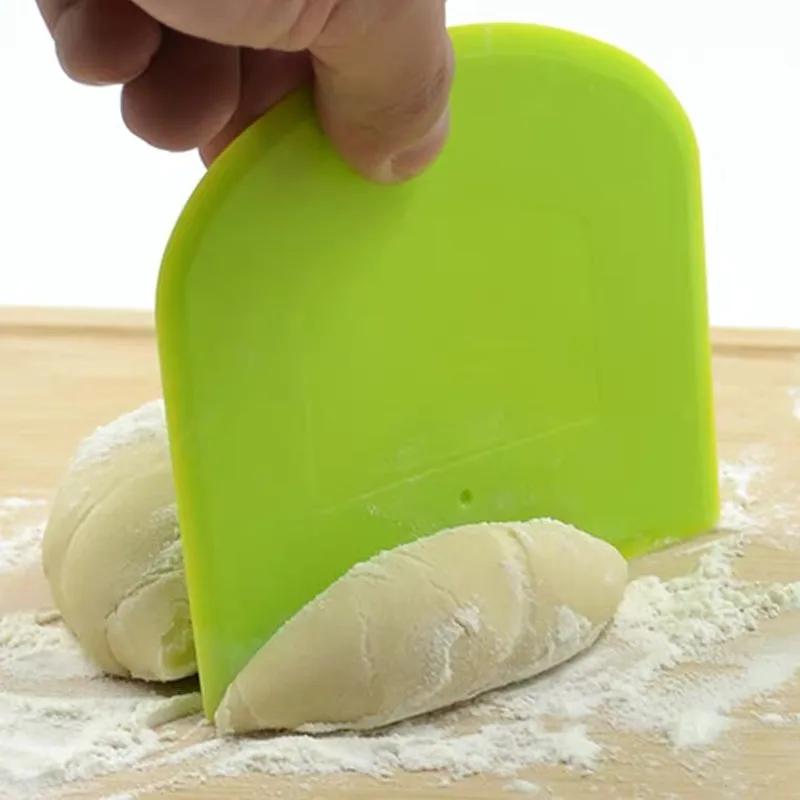 Fondant Pastry Cutter Plastic Cake Cream Spatula Dough Butter Batter Scraper Baking For Baking Cutting Tools Kitchen Gadgets