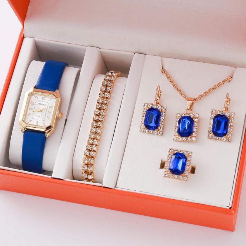 New Casual Fashion Leather Ladies Business Square Luxury Quartz Watch Korean Version Rhinestone Jewelry Set