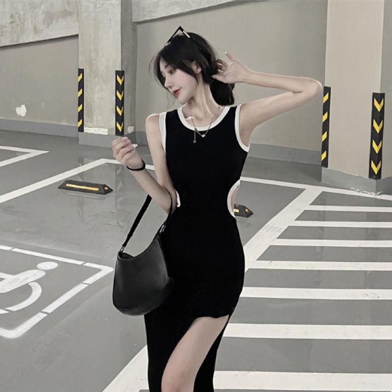 Korean Style Women's Summer Midi Camisole Dress with Subtle Design, High-Waisted, Slimming Slit