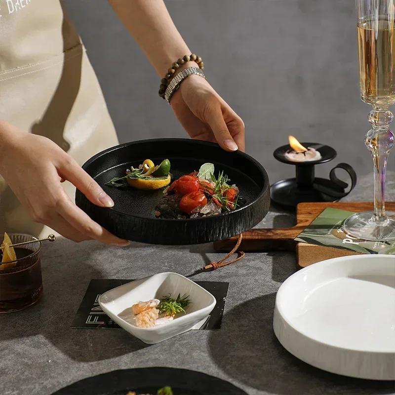 New Ceramic Steak Plate Household 8-inch Circular Western Dish Can Be Heated Restaurant Black High-end Breakfast Pasta Tableware