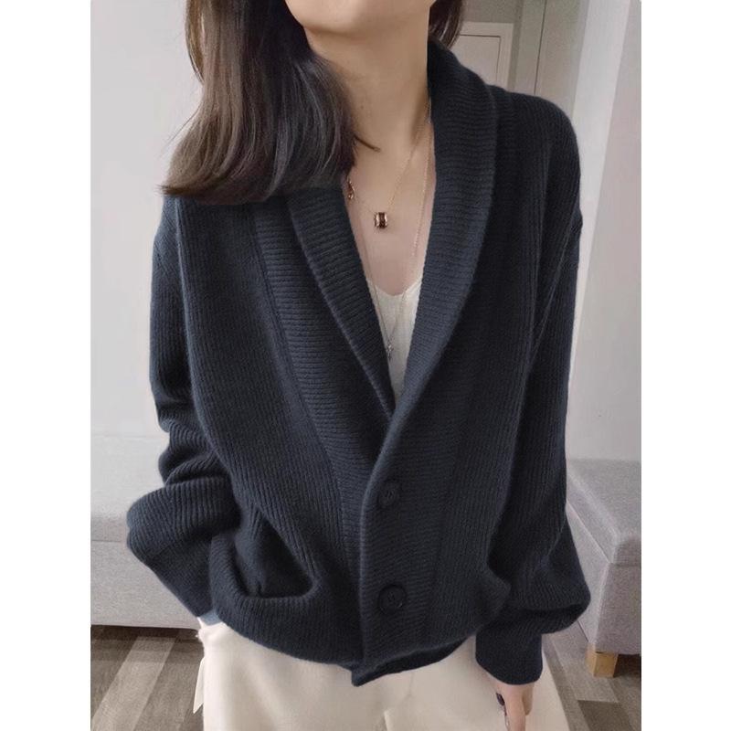 Women's Knitted Cardigan Autumn and Winter Fashion Lapel Loose Sweater Jacket Top