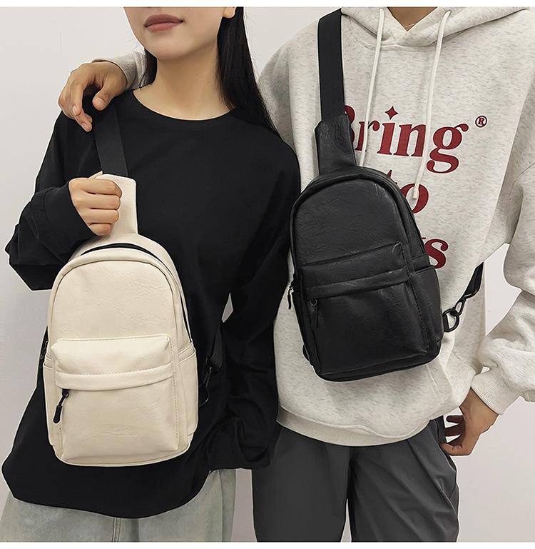 Charming choice! Oily leather large-capacity backpack, Korean version of fashion interprets the new style of women's commuting