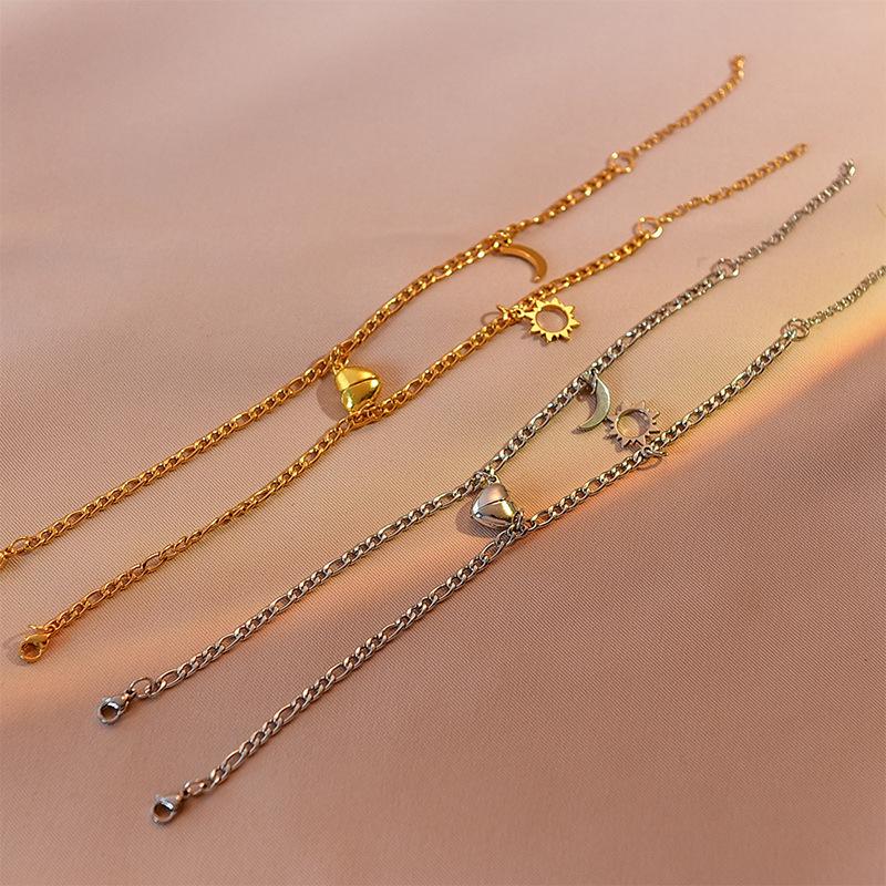 New Dream Stainless Steel Moon and Sun Pendant Gold Plated Magnetic Couple Relationship Bracelet for Gift