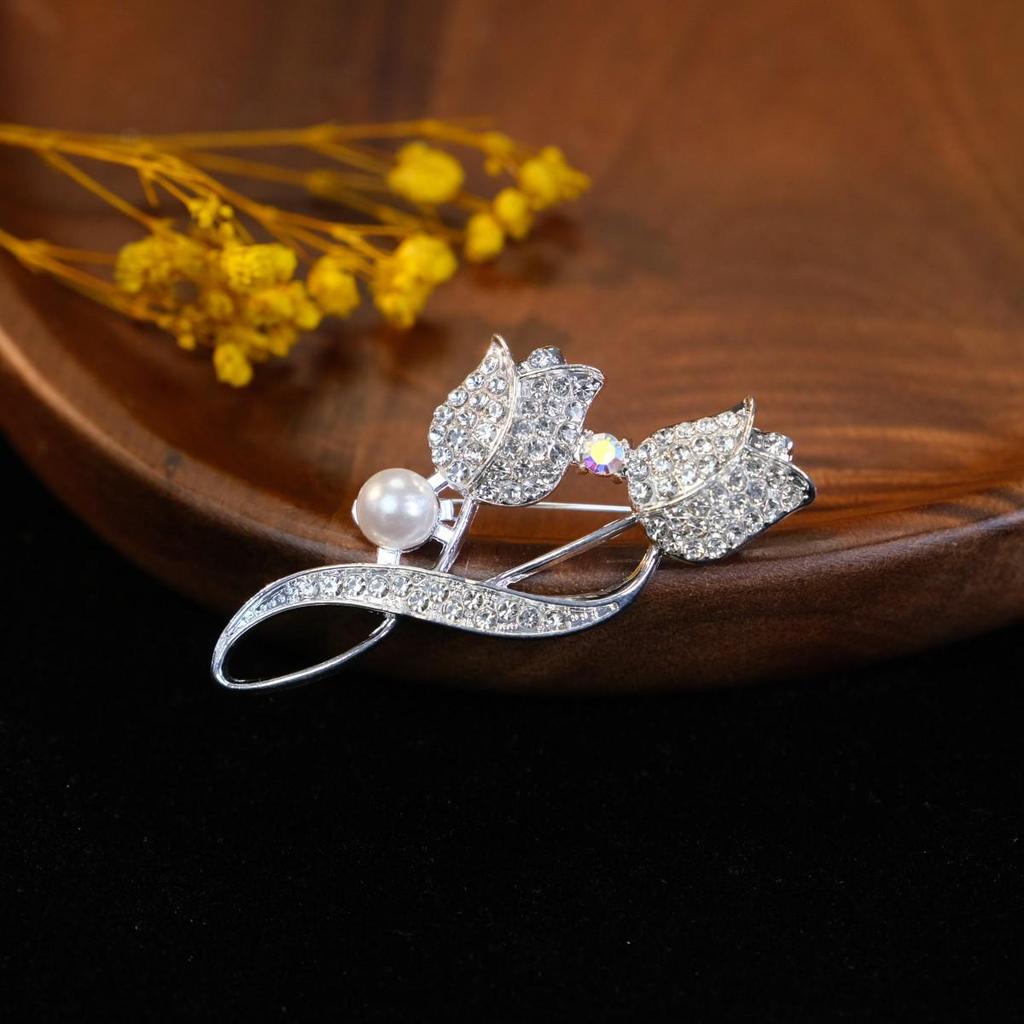 Tulip Brooch with Diamonds & Pearls - Women's Floral Pin with Secure Anti-exposure Fastener