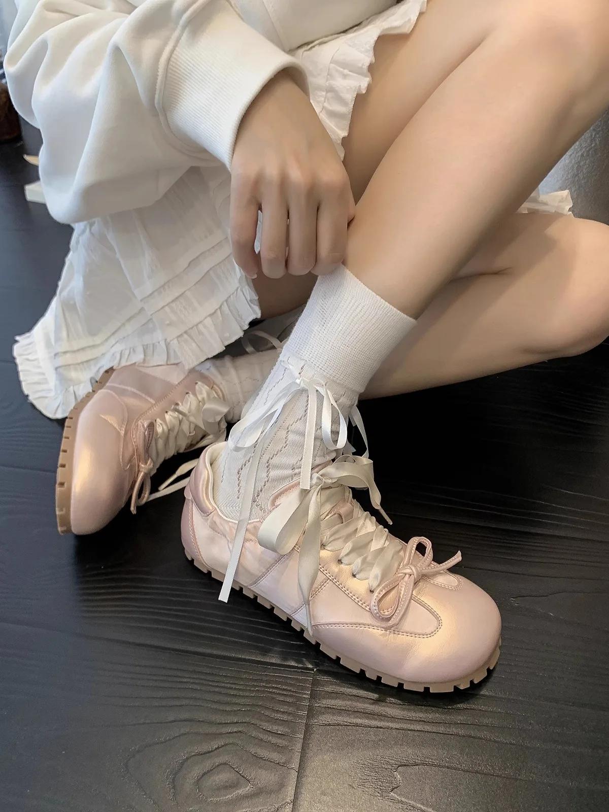 

Fashion 2025 New Spring Women Ballet Flats Fashion Elegant RoundToe Cross Strap Shoes Ladies Comfort Street Style Sole Ballerinas Shoes 35 розовый