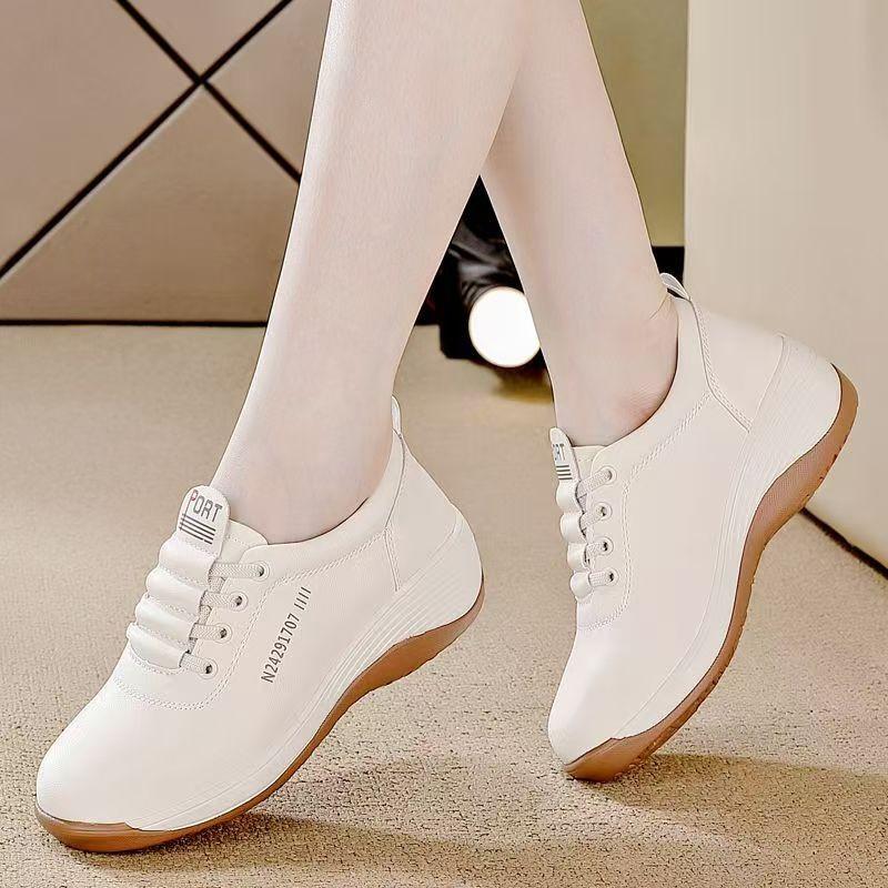 Pegged Heels New Soft Leather Comfortable Cushioned Sports Shoes for Women