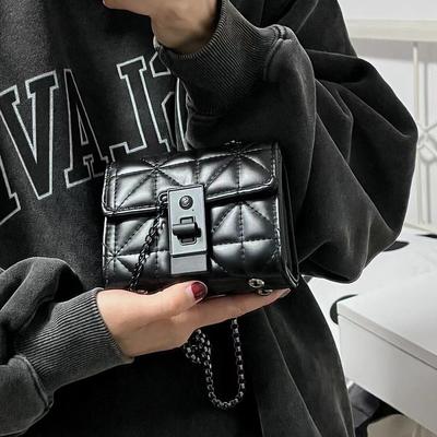 Kadınlar İçin Çantalar Çapraz Askılı Çantalar Ins Niche Çok Yönlü Moda Doku Elmas Zincir Siyah Mini Çanta