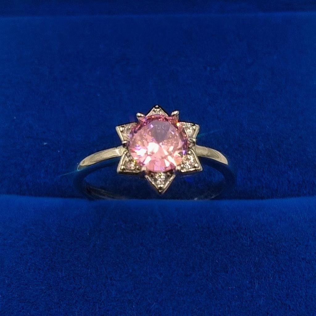 Flower Ornaments High Texture Hexagonal Rings Women's Fashion Metal Jewelry