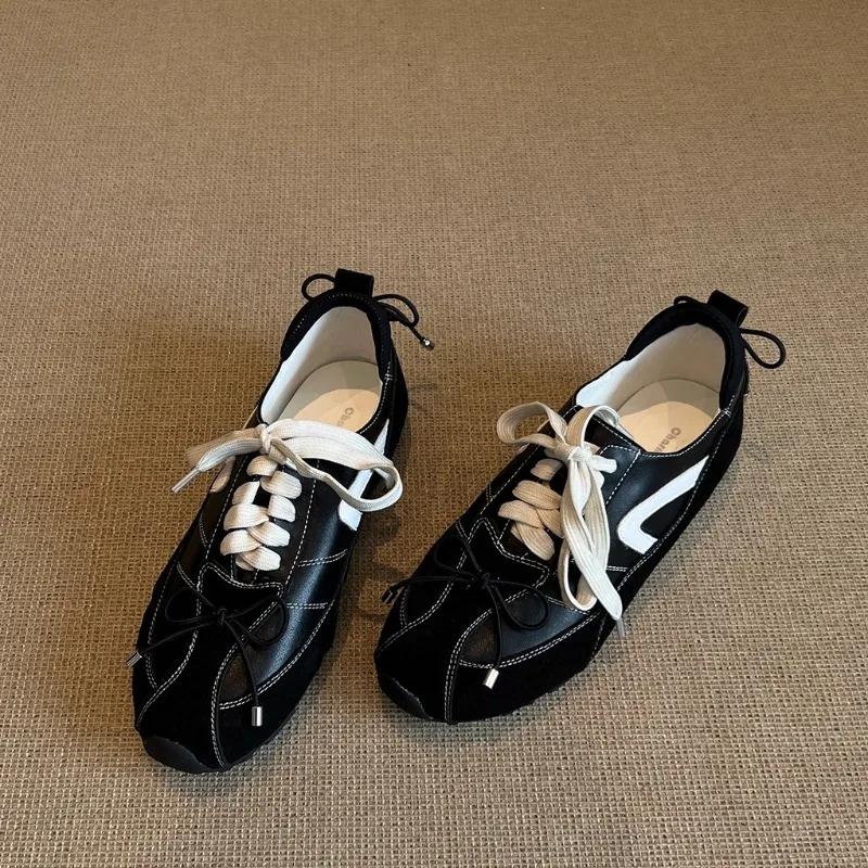 Französischer Retro-Stil Mode Runde Zehenpartie Deutsche Trainingsschuhe Damen-Sneaker Allround Innen erhöhend Einzelne Schuhe