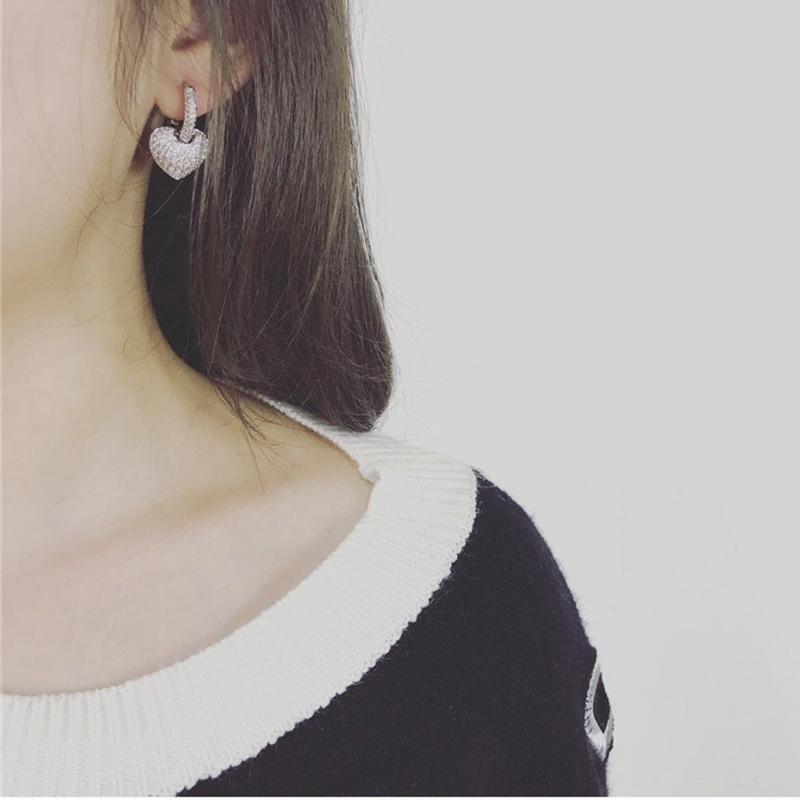 Simple Heart-Shaped Jewelry, Slightly Inlaid Aaa Zircon Super Flash Earrings Necklace Set.