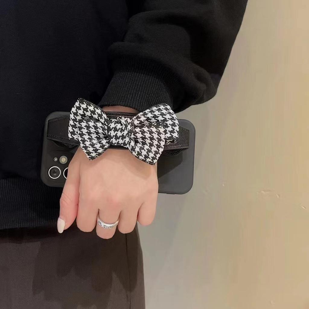Wristband Mobile Phone Case Is Suitable For Apple 16 All-Inclusive Iphone15 Straight Edge Xsmax Simple Xr Plaid Bow.
