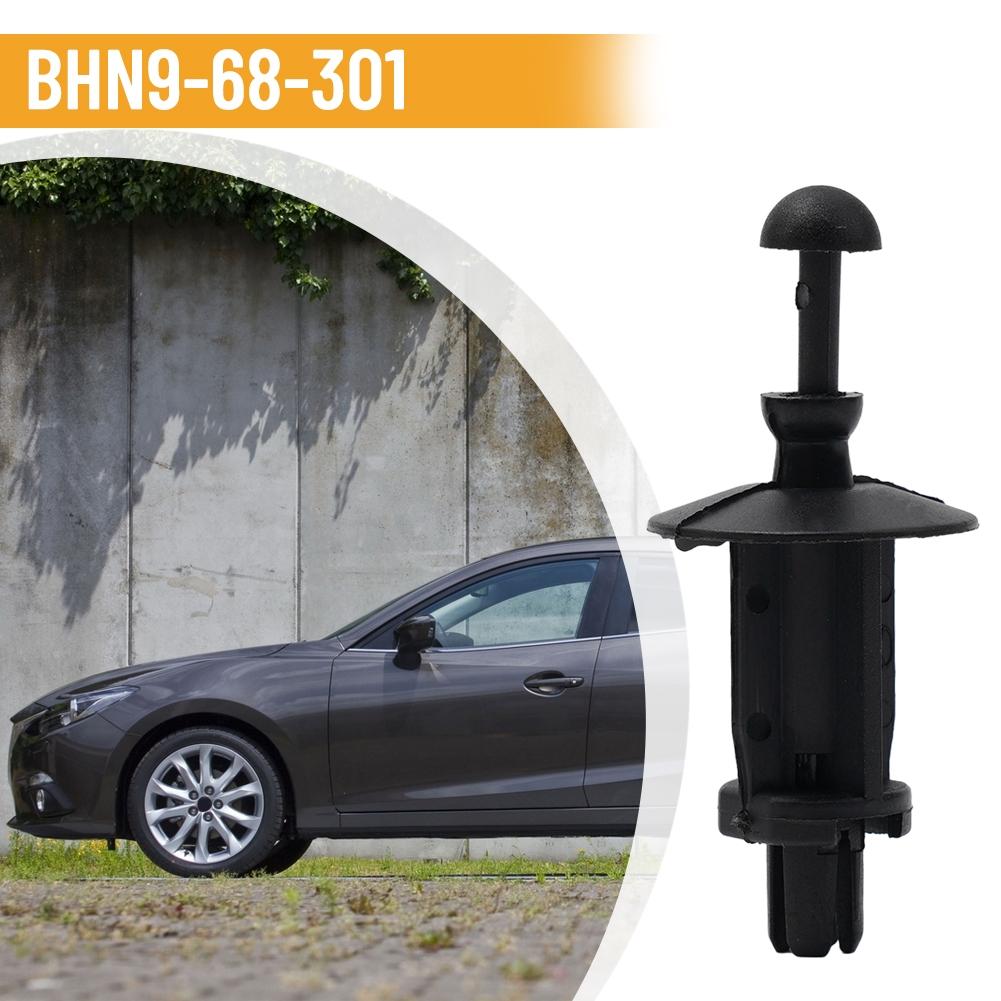 Black Tailgate Panel Plastic Practical BHN9-68-301 BHN968301