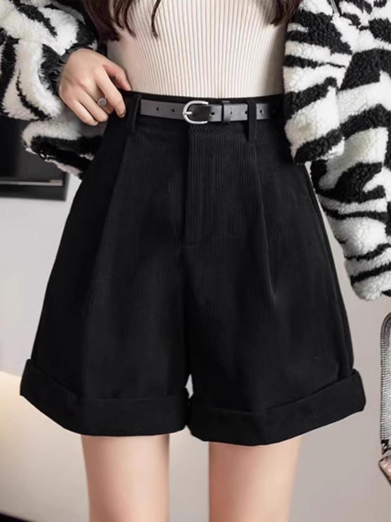 Dámské manšestrové kraťasy s vysokým pasem a áčkovým střihem – módní korejský styl na podzim/zimu