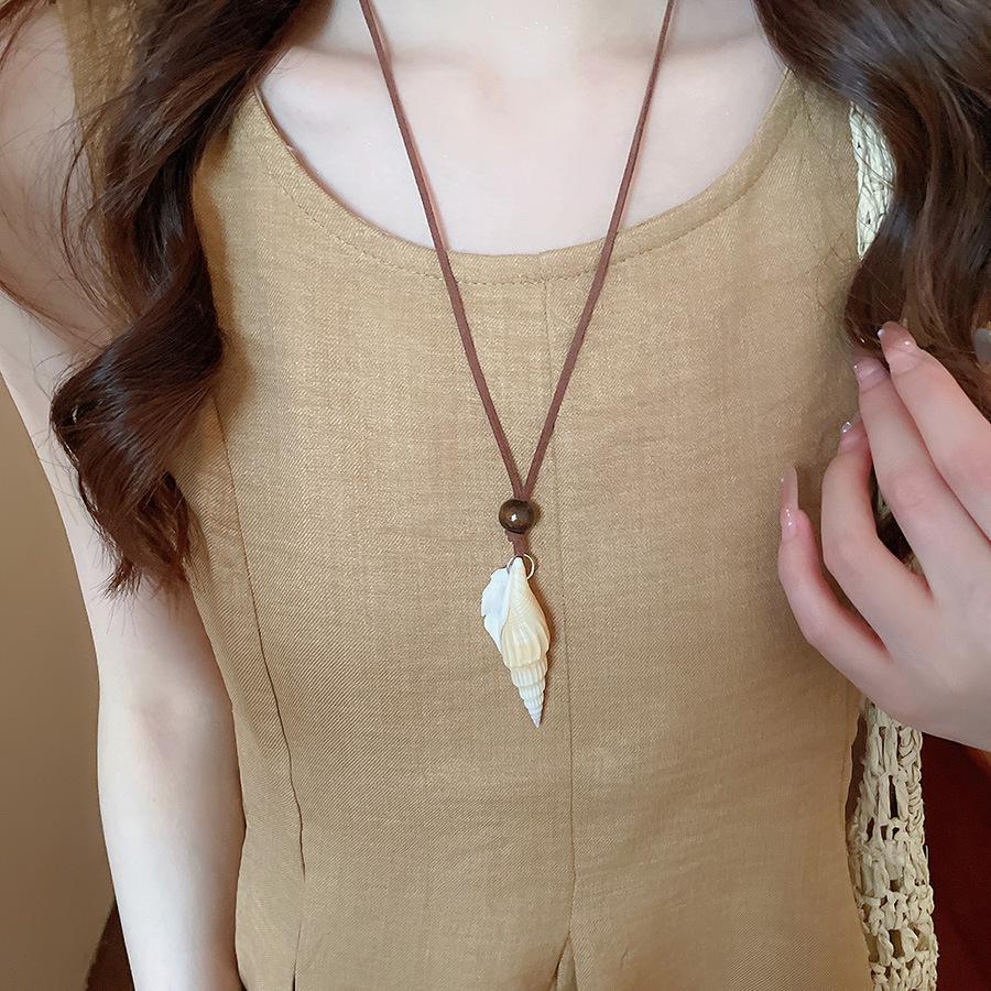 Bohemian Coffee Vintage Tassel Necklace, Ethnic Butterfly Pendant, 2025 Sweater Chain.