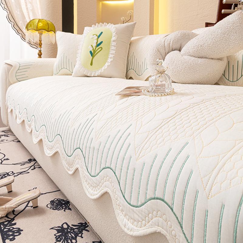 

Универсальная подушка для дивана на все сезоны 2025 новая кремовый ветер подушка для сиденья дивана простая высококлассная нескользящая накидка на диван ткань полотенце 30 * 50cm waist pillowcase