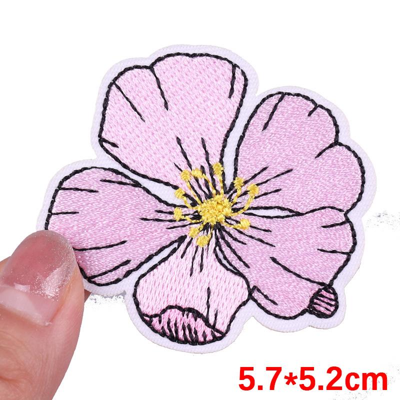 Hats Sew /Ironing Embroidered Patches Cartoon /Mushroom Planet Patch Iron On Patches For Clothing Thermoadhesive Patches Sew Badge