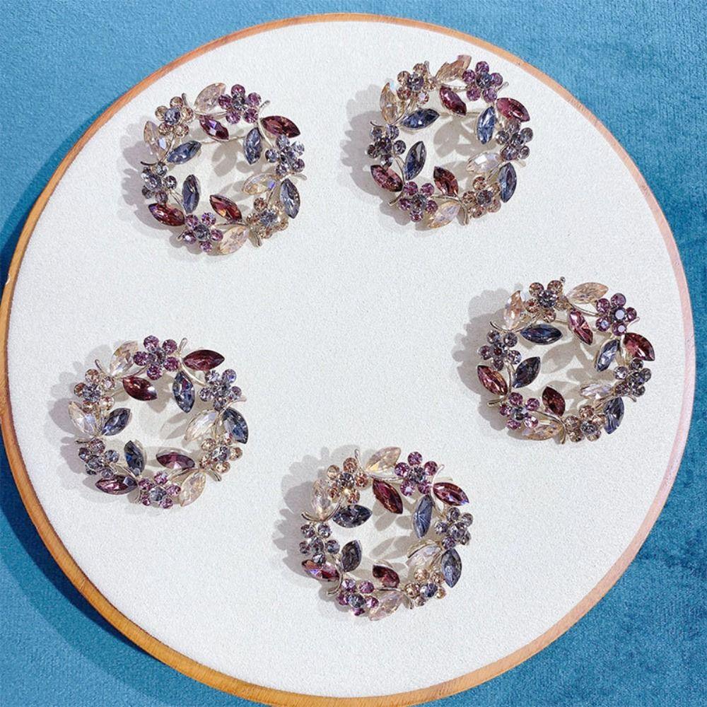 Zinc Zinc Alloy Olive Wreath Brooch Wreath Women Brooch Cute Rhinestone Olive Branch Pin  Gifts