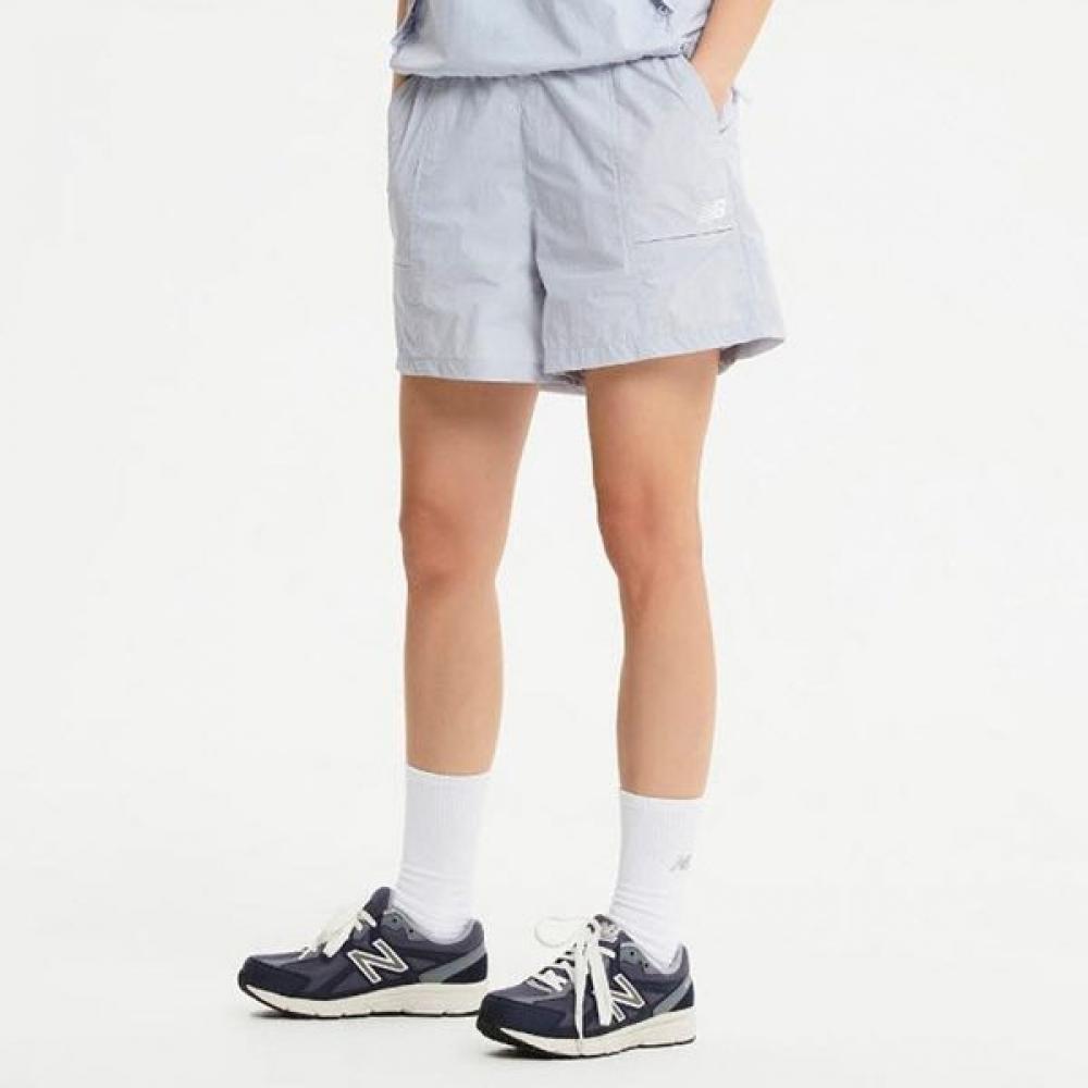 

NeW Balance Club W lightWeight 4 Part Woven Shorts nbnve2W422 51 blue/70