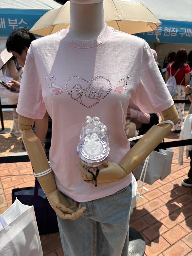 [USED] ILLIT Seoul Concert T-shirt Pink L size Fan meeting goods No trading card