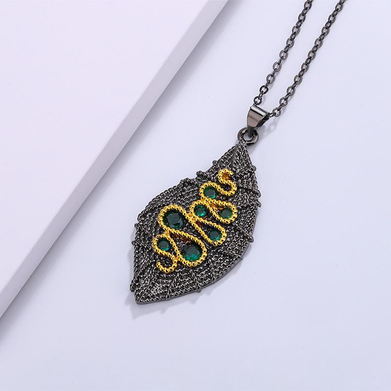 Gem Crystal Natural High-End Pendant Necklace Pendant Green Designer Craftsmanship Retro, Please Consult Customer Service Copper