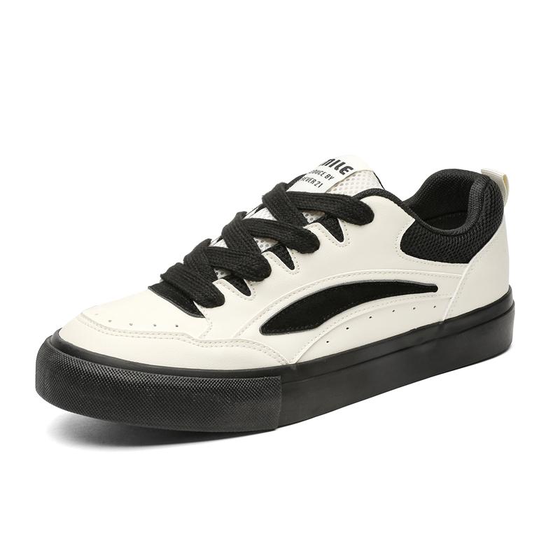 Fashion 2025 Chunky Sneakers Autumn Fashion Low Top Lace Up Skateboard Shoes Comfortable Flat Casual Walking Student Tenis Masculino