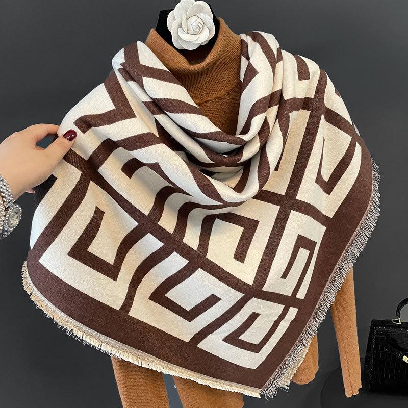 

Autumn and winter new geometric striped imitation cashmere large square scarf women s versatile jacquard scarf high-end thickened shawl 130cm