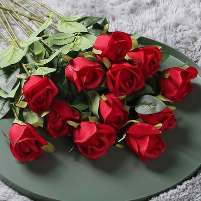 10 Stück/Lose Rose Künstliche Blumen Heim- und Wohnzimmerdekoration Einen Strauß in der Hand halten Esstisch Blumenschmuck Hochzeitsfeier Zubehör
