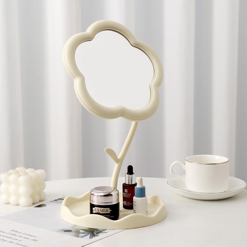 

Sunflower-Shaped Vanity Mirror: Hanging Jewelry & Makeup Mirror for Desktops, Desks, Bedrooms, Dorms жёлтый
