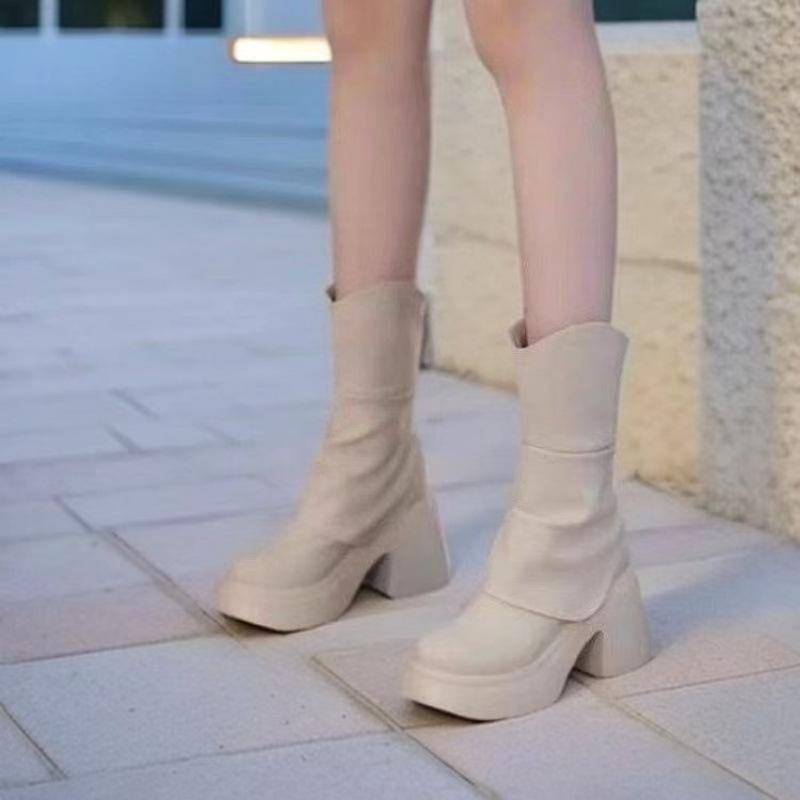 Popular white boots women's spring and autumn new models with skirts, heightening trousers, thick-soled short boots, thin stacking boots