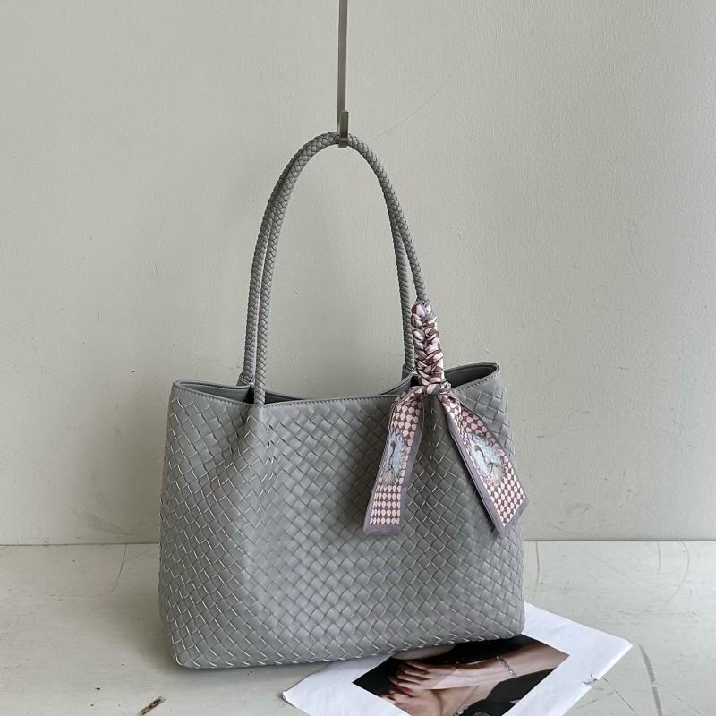 Woven Leather Tote Bag Women Large Capacity Crossbody Shoulder With Magnetic Street Style Daily Use