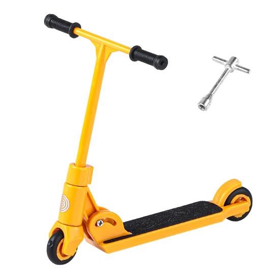 Mini Prstová Koloběžka Hračka s Nářadím Skládací Malá Dvoukolová Koloběžka s Brzdou Simulace Fingerboard Dekorace Dětská Vzdělávací Hračka