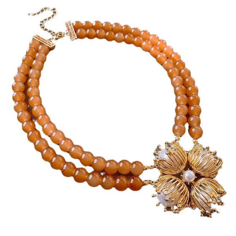 Náhrdelník s květinou z vsazených diamantů a retro náramek s náušnicemi - Evropský a americký styl Klíční kostní řetízek Špičkové šperky