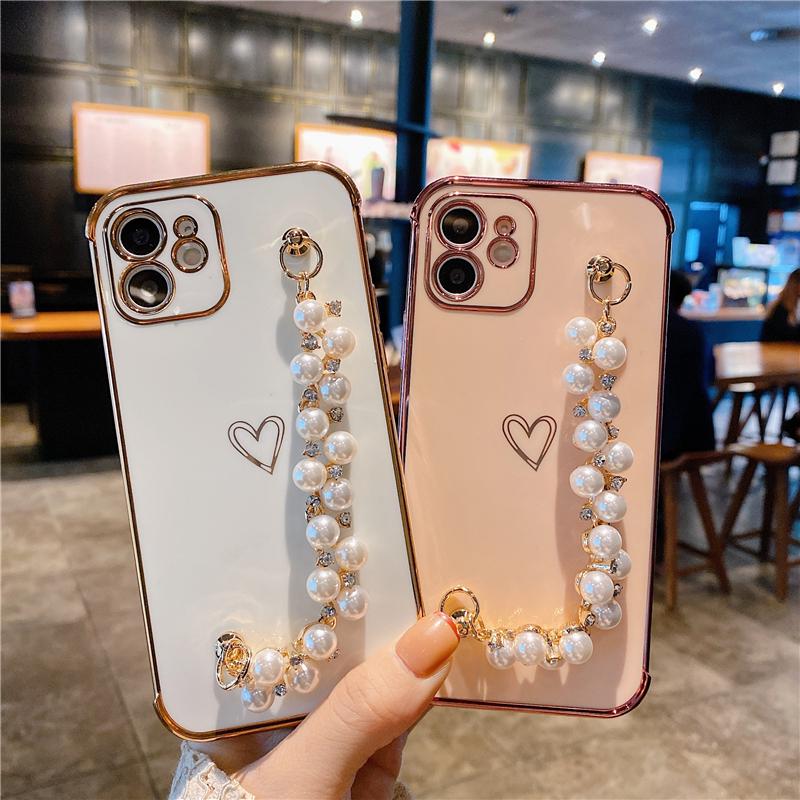 Custodia di Lusso Placcata a Cuore per iPhone 14 13 12 11 Pro X XR XS Max Mini 7 8 Plus SE Bracciale a Catena da Polso Cover in Silicone Morbido