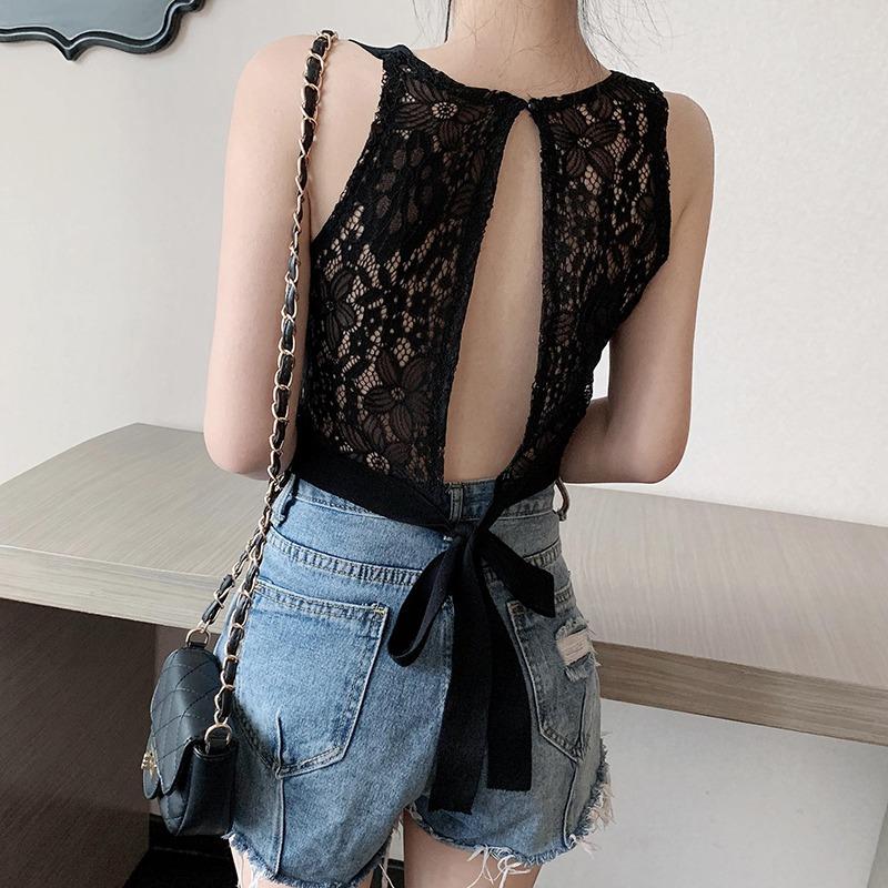 Women's Top Sleeveless O Neck Solid Casual Lace Up Backless Lace Stitching T-Shirt