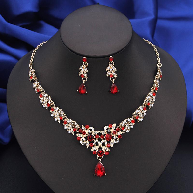 Mote Choker Halskjede Sett for Kvinner Brudesmykkesett Fest Ball Bryllup Øredobber Kostymetilbehør